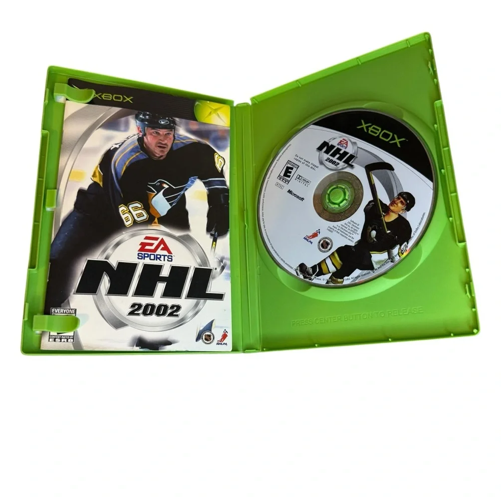 EA Sports NHL 2002‎ Xbox Game Lightly Used - Excellent Condition